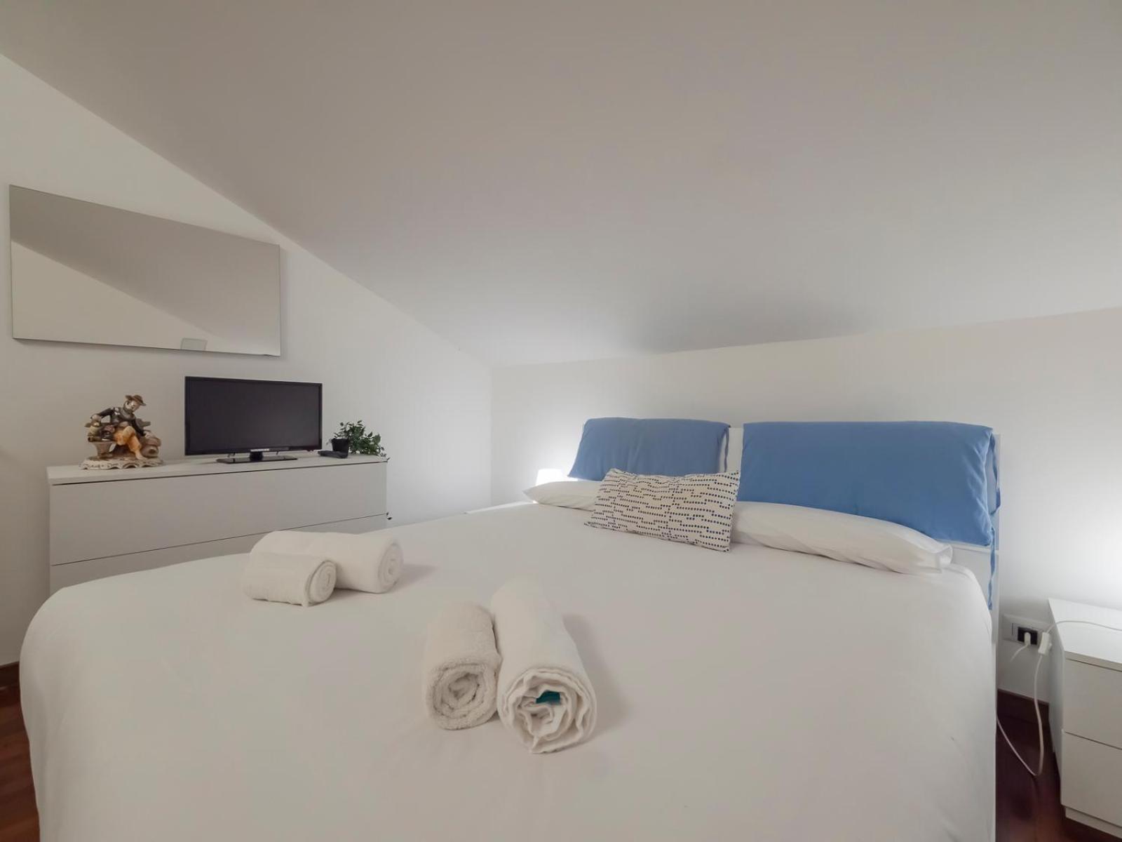 B&B La Ringhiera - Meda 43 米兰 外观 照片